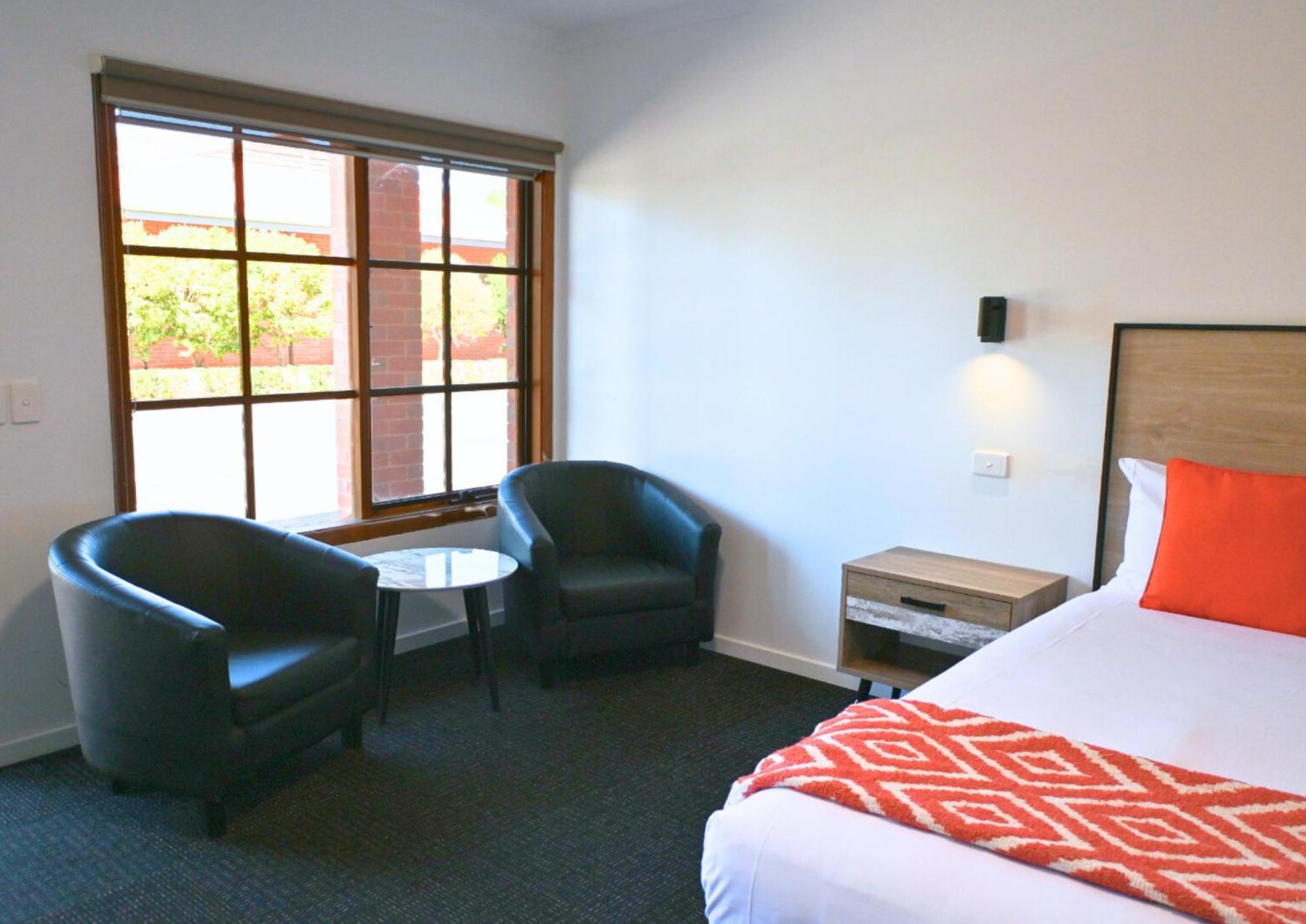 Peppermill Inn Motel Shepparton Exterior photo